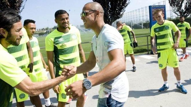 下面让我们 下面让我们