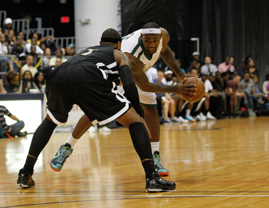 让荣誉继续 让荣誉继续